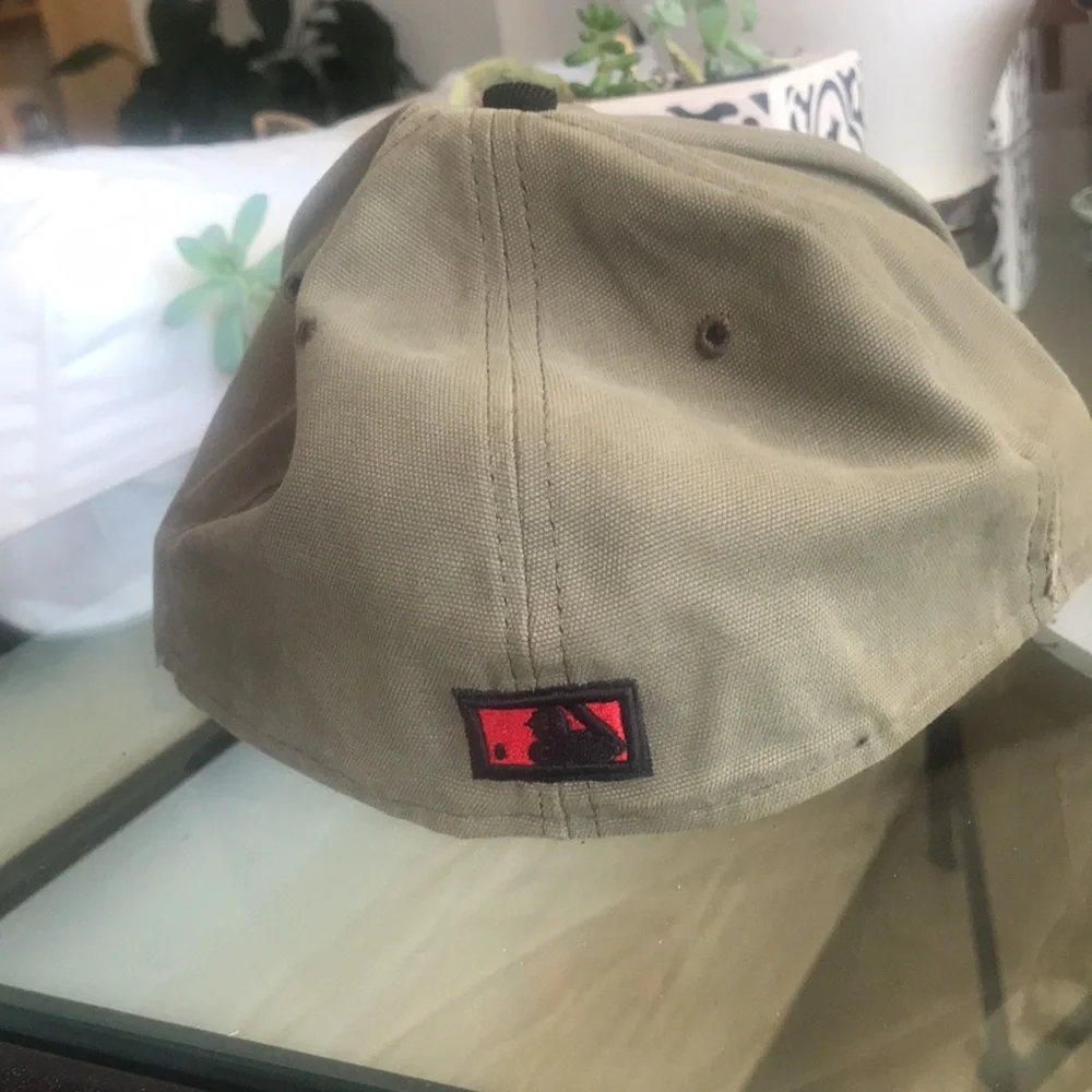 Toronto Blue Jays New Era hat size 7 1/8 used army green‎ and black